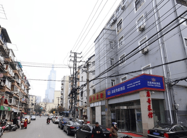 西桥花苑 1室0厅0卫