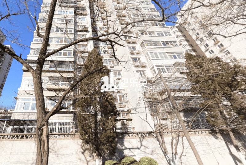 柏林寺西10-11号院