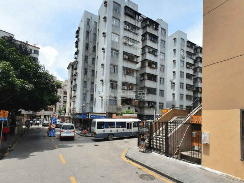 石厦东村11957709周边环境图6