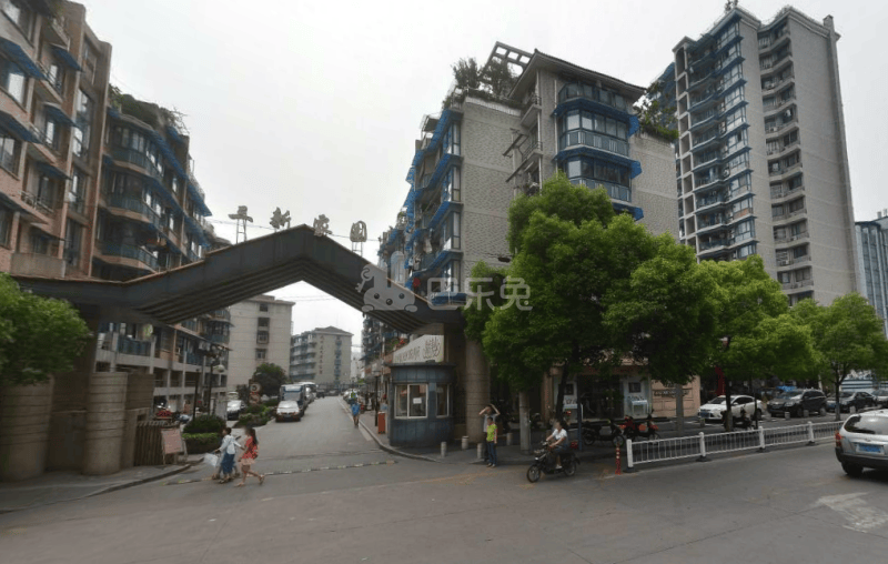 三新家园东区18358347周边环境图1