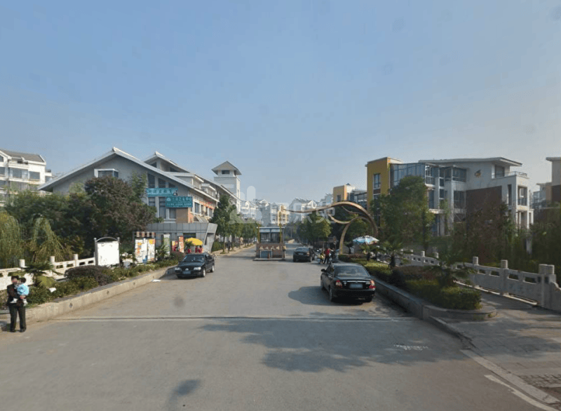 凤悦天晴花园12603256周边环境图9