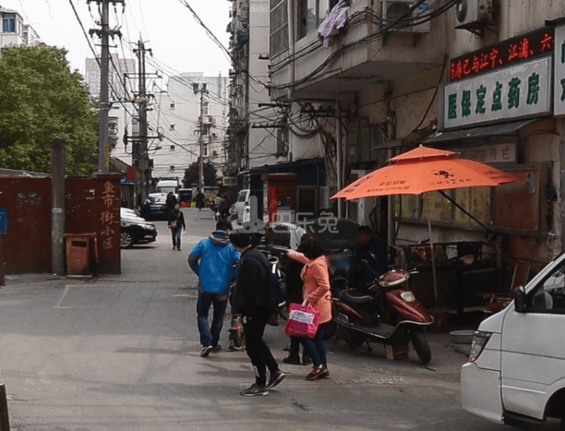 鱼市街小区12575303周边环境图0