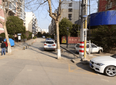 月苑综合楼 3室0厅0卫