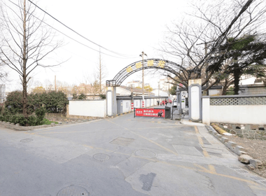 明都雅苑 3室0厅0卫