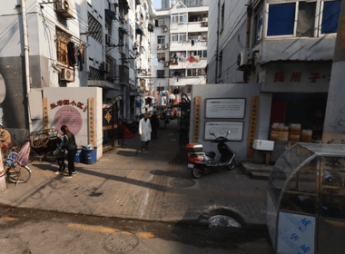 张府园小区 1室0厅0卫