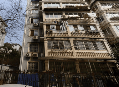 南方花园B组团 1室0厅0卫