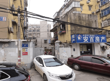 镇江路17号 2室0厅0卫