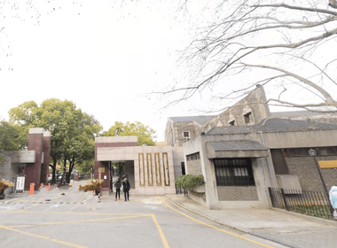 梅园新村 3室0厅0卫