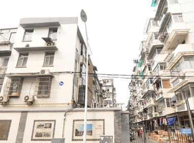 丰富路小区 2室0厅0卫