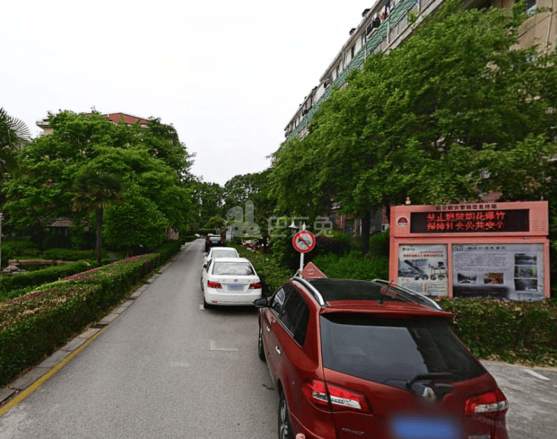 钟麓花园12249615周边环境图2