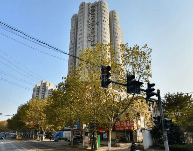 宏鹰大厦10894283周边环境图5