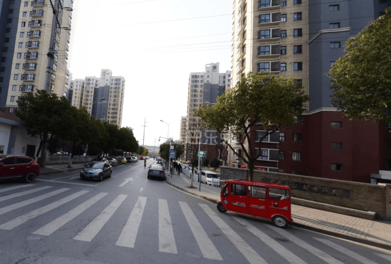 天景山公寓荣华苑东区12269457周边环境图5