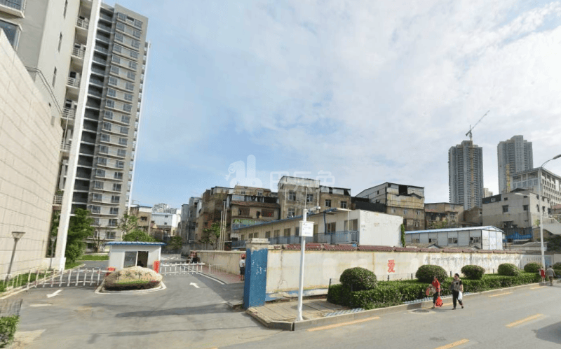 中央锦城18490064周边环境图5