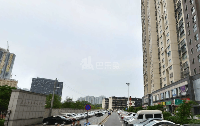 万达广场小区4808578周边环境图1