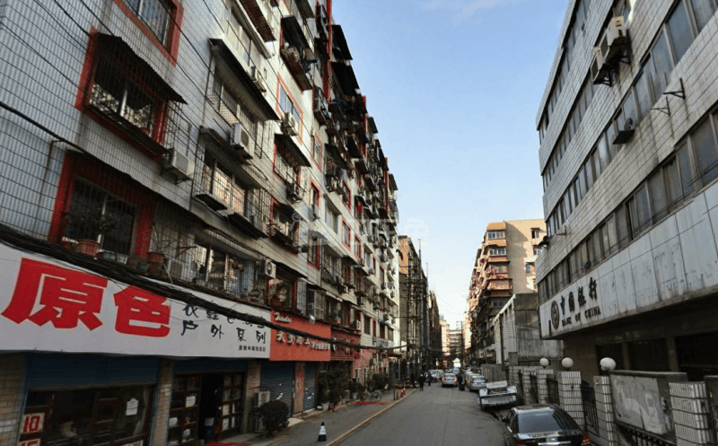 新华公寓17591967周边环境图1