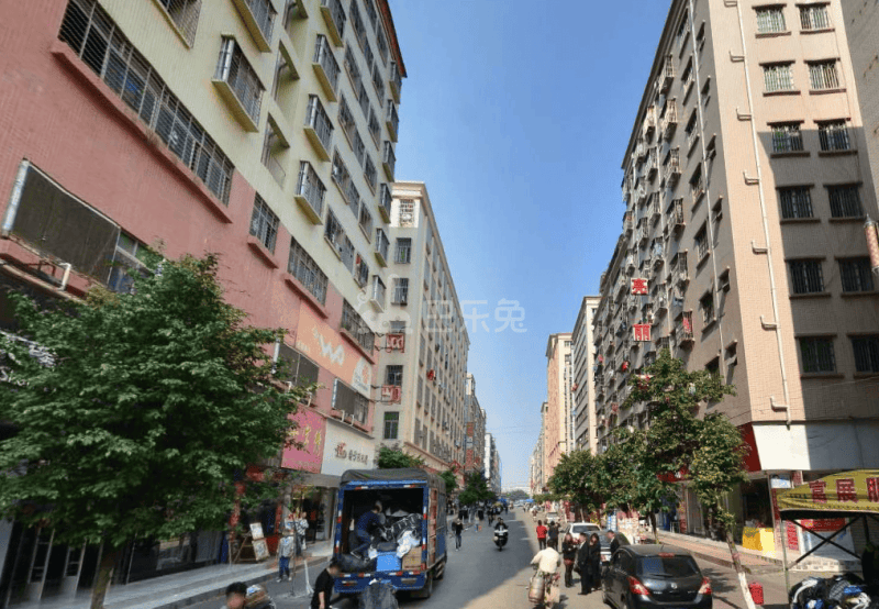 鸿桥公寓2305906周边环境图2