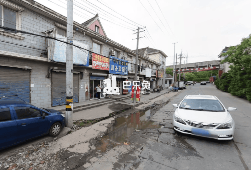 宝山出租房 杨行出租房 湄浦村(民房 交通周边 交通:1号线(友谊西路