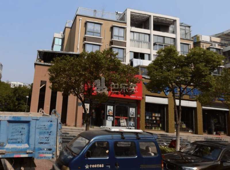 湖山尊邸12262119周边环境图8