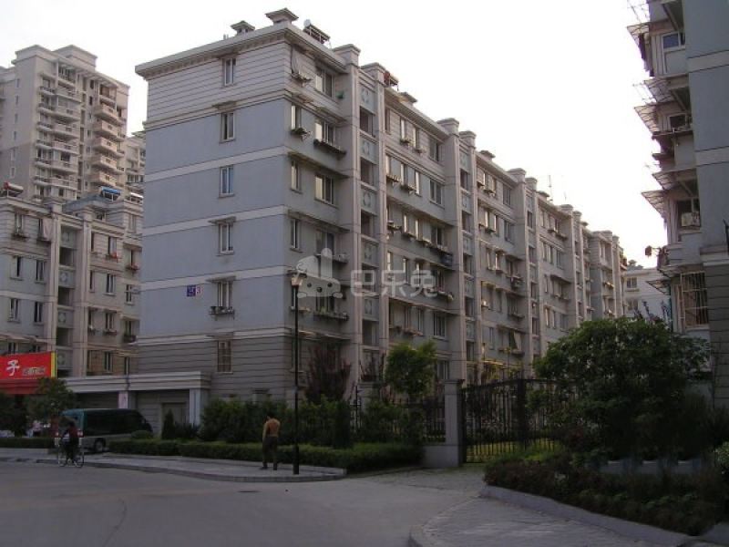 沈巷新村北区9628436周边环境图14