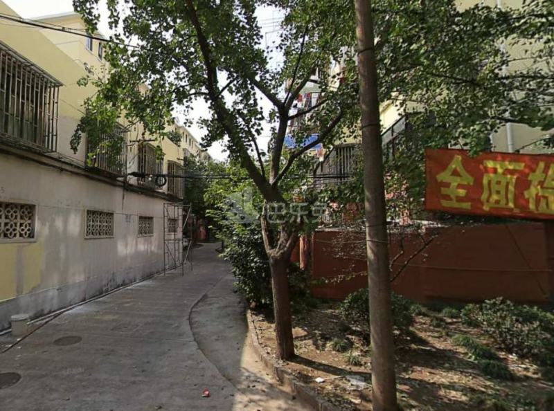 章家巷小区（延长西路526弄）9666483周边环境图6