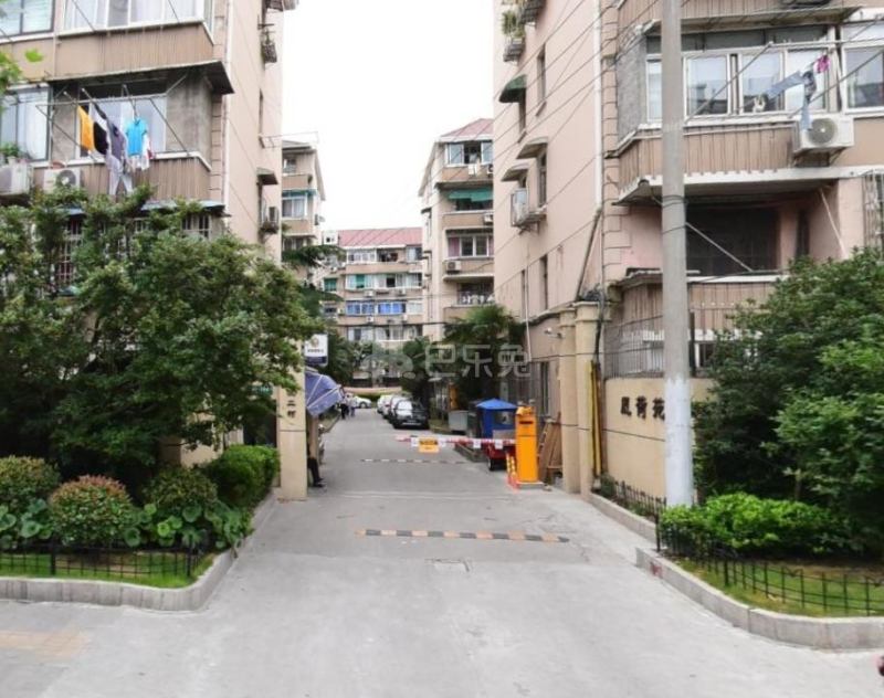 长风二村风荷苑15622768周边环境图7