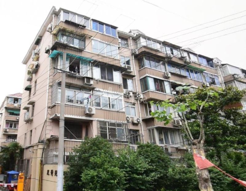 长风二村风荷苑15622768周边环境图8