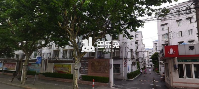 立即找房 寿光小区  交通周边 交通:6号线(五莲路站),步行14分钟 130
