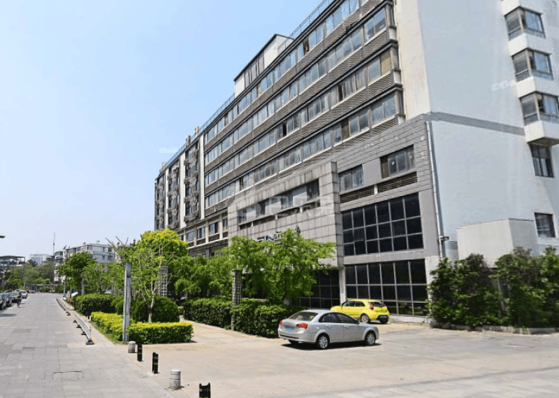 云河湾7号公馆13543667周边环境图1