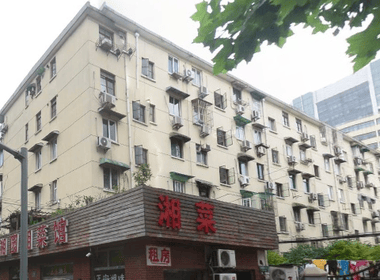 平型关路250弄小区 