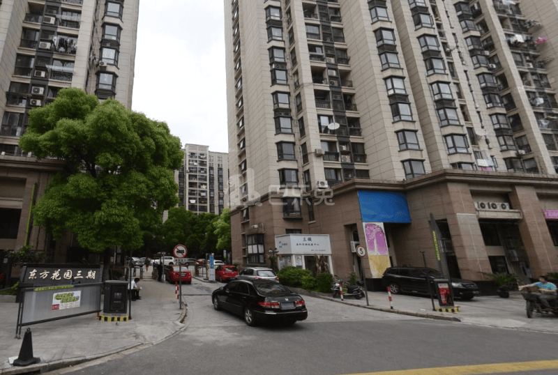 东方花园三期8866887周边环境图5