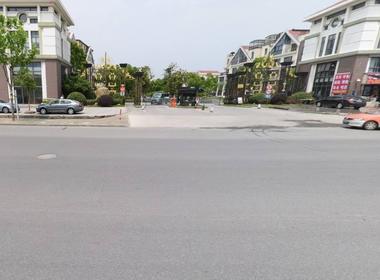 东丰林居 1室0厅0卫