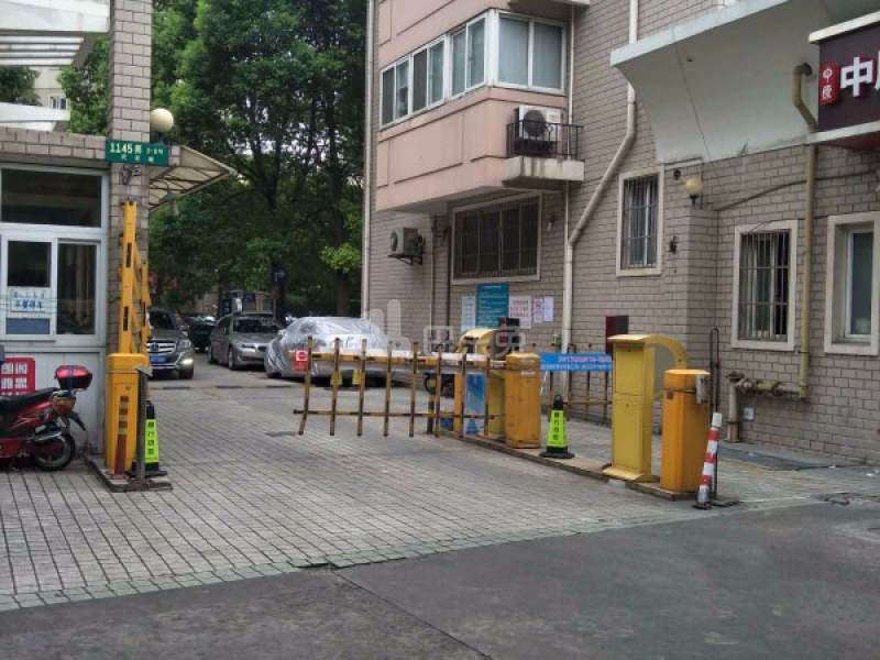 沪中新苑（武定路1145弄）18459133周边环境图4