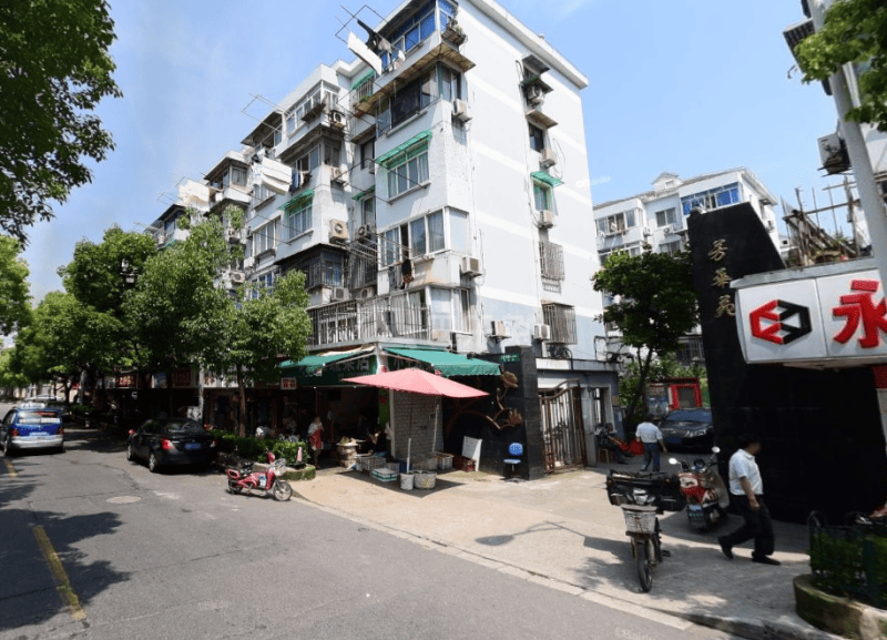 芳华苑西区（芳华路329弄）9539749周边环境图7