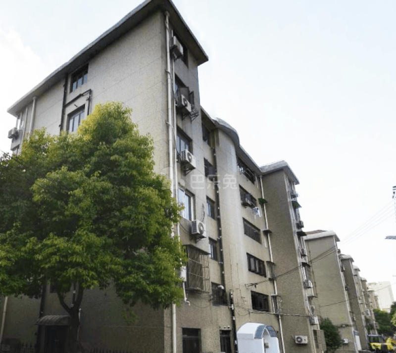 上虹新村1-6街坊6283352周边环境图8