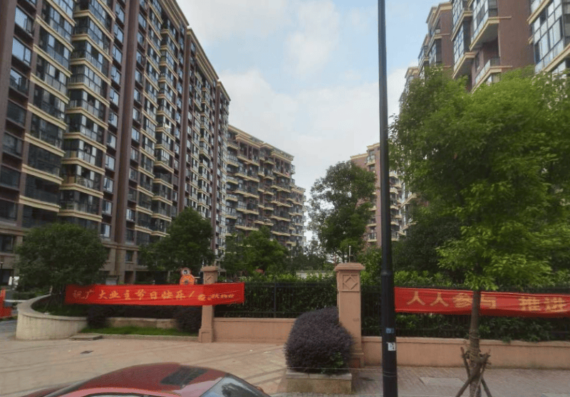 江干出租房 九堡出租房 罗兰春天 服务保障 水电网费,涨就赔 平台监督
