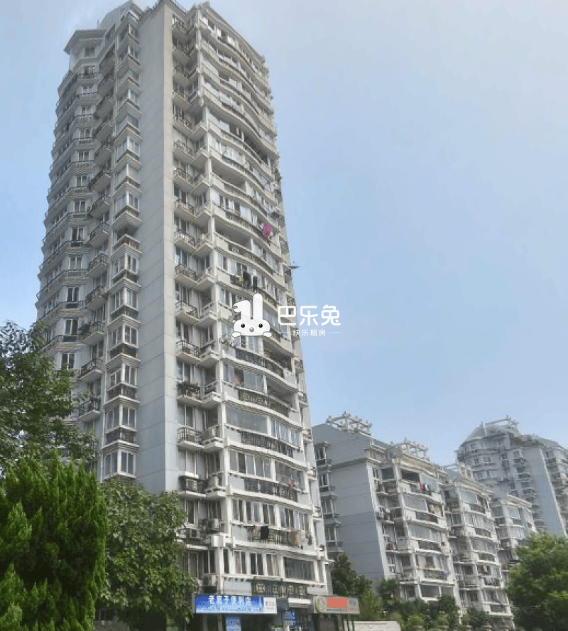 信义坊小区6708496周边环境图1