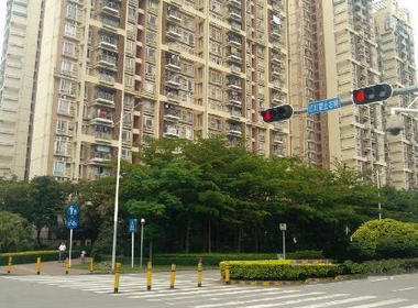 豪方天际花园 3室0厅0卫