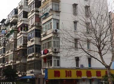 高楼门65号院 2室1厅1卫