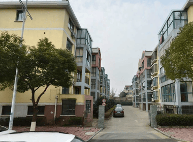 龙山佳苑 3室0厅0卫