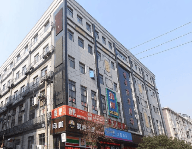 南京白下_艺华酒店式公寓_1室0厅1卫_公寓众多朝向_朝天宫西街75号-1