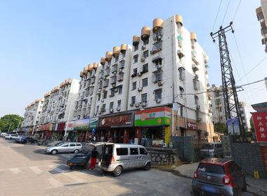 天地花园东区 3室0厅0卫