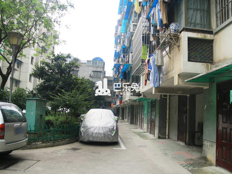 杭州下城_三塘竹园_1室0厅0卫_合租朝南_香积寺路40号
