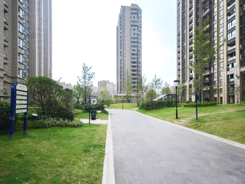 保利罗兰春天12499884周边环境图43