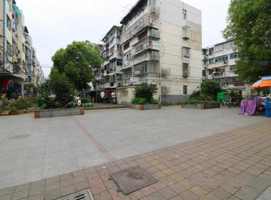 茶花里小区 2室0厅0卫