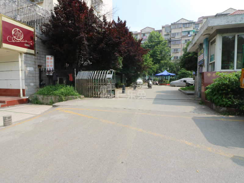 都市山庄12249856周边环境图1