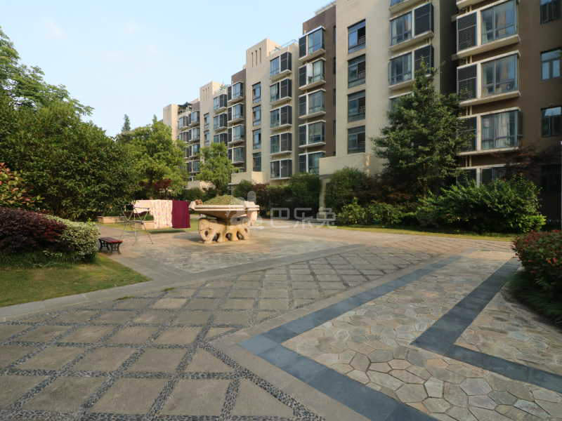 德基紫金南苑12249610周边环境图0