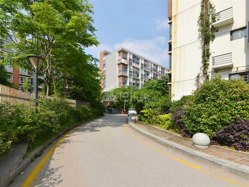 花雨南庭10941646周边环境图1