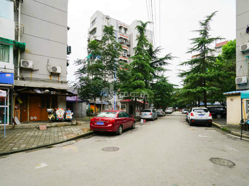 虹苑新寓三村13553375周边环境图14