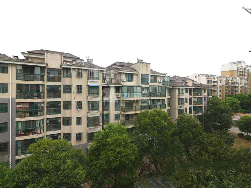 江南青年城翠湾苑13332452周边环境图9