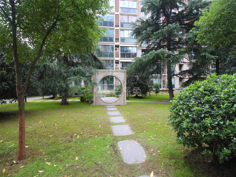 金陵大公馆8347436周边环境图6